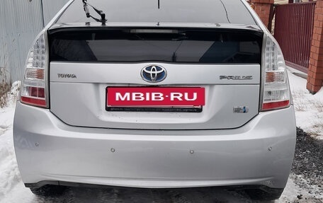 Toyota Prius, 2010 год, 990 000 рублей, 3 фотография