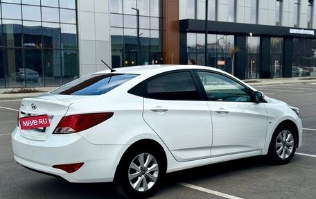 Hyundai Solaris II рестайлинг, 2016 год, 1 250 000 рублей, 3 фотография