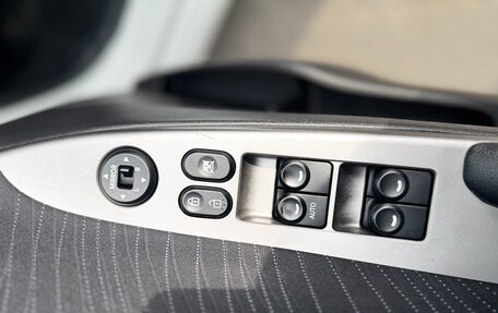 Hyundai Solaris II рестайлинг, 2016 год, 1 250 000 рублей, 24 фотография