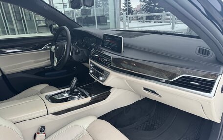 BMW 7 серия, 2015 год, 2 700 000 рублей, 8 фотография