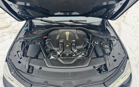 BMW 7 серия, 2015 год, 2 700 000 рублей, 18 фотография