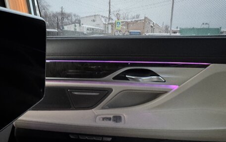 BMW 7 серия, 2015 год, 2 700 000 рублей, 15 фотография