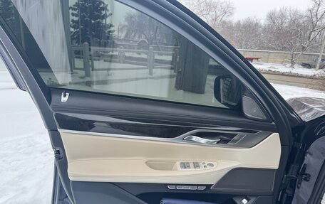 BMW 7 серия, 2015 год, 2 700 000 рублей, 26 фотография