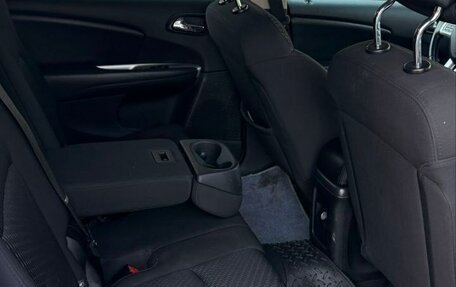 Dodge Journey I, 2012 год, 970 000 рублей, 9 фотография