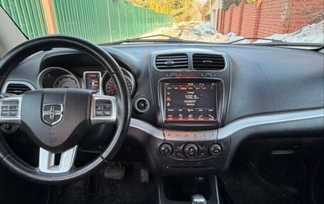 Dodge Journey I, 2012 год, 970 000 рублей, 18 фотография