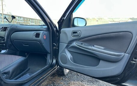 Nissan Almera, 2005 год, 335 000 рублей, 17 фотография