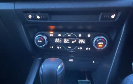 Mazda Axela, 2018 год, 1 400 000 рублей, 7 фотография