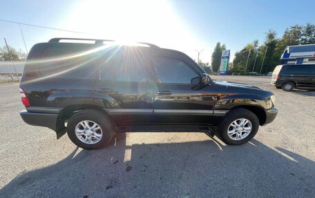 Toyota Land Cruiser 100 рестайлинг 2, 2005 год, 4 800 000 рублей, 5 фотография