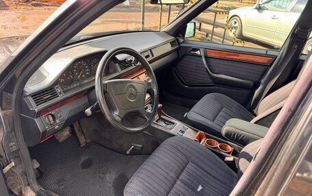 Mercedes-Benz W124, 1992 год, 260 000 рублей, 7 фотография