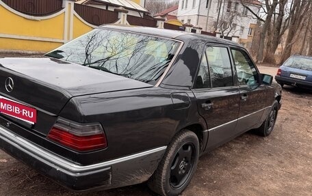 Mercedes-Benz W124, 1992 год, 260 000 рублей, 4 фотография