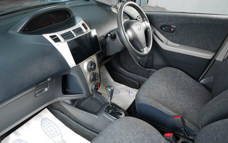 Toyota Vitz, 2009 год, 649 000 рублей, 11 фотография