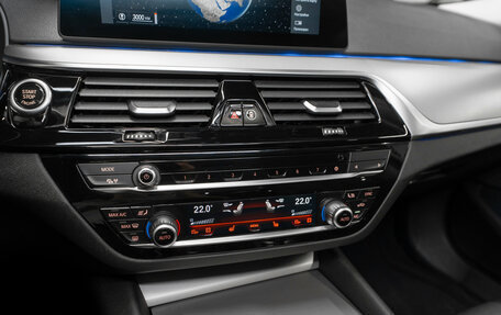 BMW 5 серия, 2021 год, 4 800 000 рублей, 19 фотография