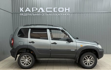 Chevrolet Niva I рестайлинг, 2010 год, 540 000 рублей, 7 фотография