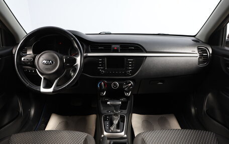 KIA Rio IV, 2018 год, 1 599 000 рублей, 11 фотография