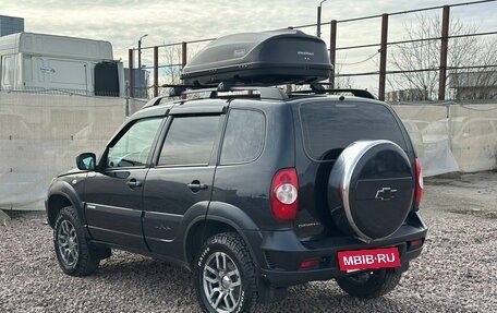 Chevrolet Niva I рестайлинг, 2015 год, 599 990 рублей, 3 фотография