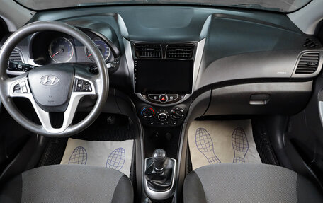 Hyundai Solaris II рестайлинг, 2014 год, 699 000 рублей, 13 фотография