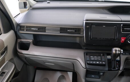 Honda Stepwgn IV, 2019 год, 2 299 000 рублей, 19 фотография