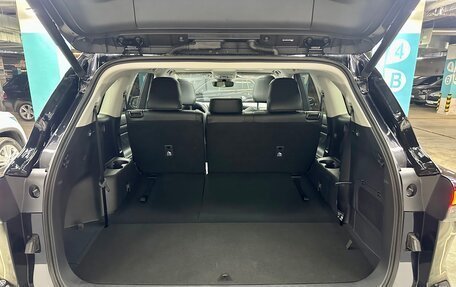 Toyota Highlander, 2026 год, 5 700 000 рублей, 28 фотография