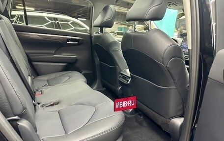 Toyota Highlander, 2026 год, 5 700 000 рублей, 35 фотография