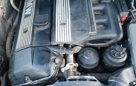 BMW 3 серия, 2002 год, 420 000 рублей, 17 фотография