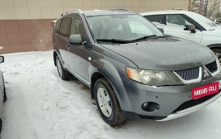 Mitsubishi Outlander III рестайлинг 3, 2008 год, 1 125 000 рублей, 4 фотография