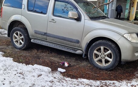 Nissan Pathfinder, 2012 год, 1 500 000 рублей, 9 фотография