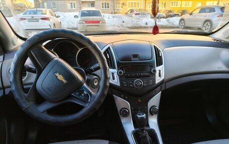 Chevrolet Cruze II, 2013 год, 545 000 рублей, 7 фотография