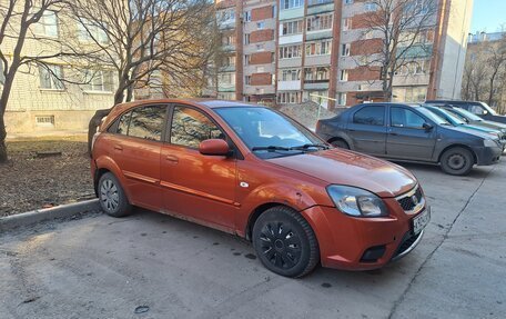 KIA Rio II, 2009 год, 245 000 рублей, 2 фотография