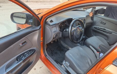 KIA Rio II, 2009 год, 245 000 рублей, 10 фотография