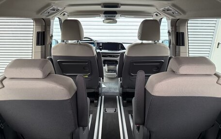 Volkswagen Multivan, 2023 год, 4 150 000 рублей, 16 фотография