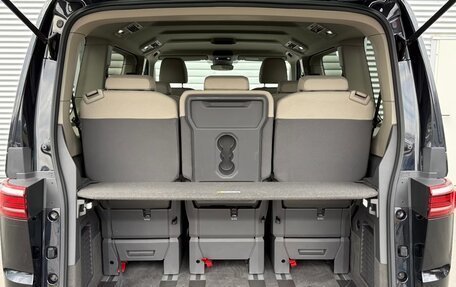 Volkswagen Multivan, 2023 год, 4 150 000 рублей, 33 фотография