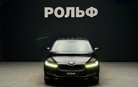 Skoda Superb III рестайлинг, 2025 год, 3 490 000 рублей, 2 фотография