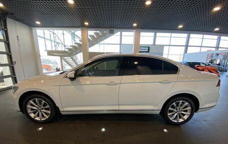 Volkswagen Passat B8 рестайлинг, 2017 год, 1 660 000 рублей, 6 фотография