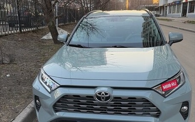 Toyota RAV4, 2019 год, 4 000 000 рублей, 1 фотография
