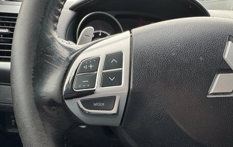 Mitsubishi Outlander III рестайлинг 3, 2010 год, 799 000 рублей, 12 фотография