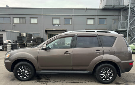 Mitsubishi Outlander III рестайлинг 3, 2010 год, 799 000 рублей, 8 фотография