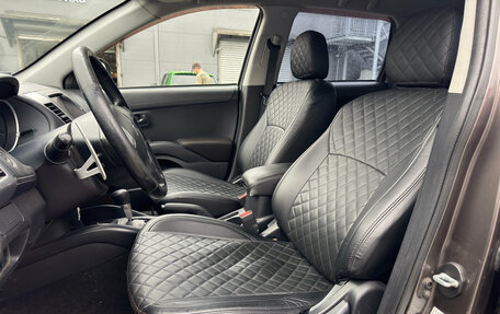 Mitsubishi Outlander III рестайлинг 3, 2010 год, 799 000 рублей, 17 фотография