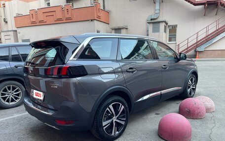 Peugeot 5008 II, 2021 год, 3 200 000 рублей, 3 фотография