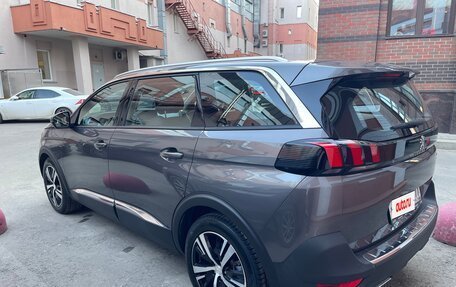 Peugeot 5008 II, 2021 год, 3 200 000 рублей, 4 фотография