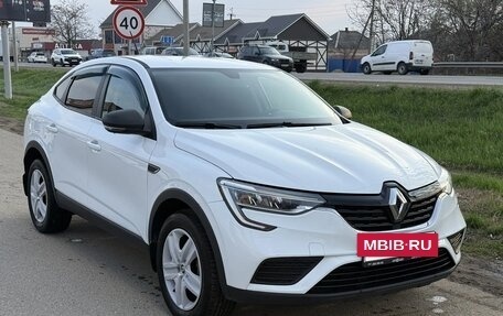 Renault Arkana I, 2020 год, 1 750 000 рублей, 2 фотография