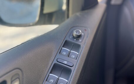 Volkswagen Tiguan I, 2015 год, 1 700 000 рублей, 8 фотография