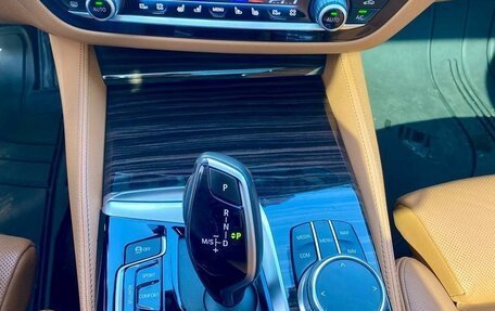 BMW 5 серия, 2019 год, 3 600 000 рублей, 11 фотография