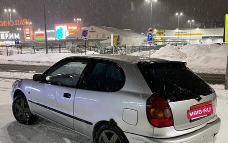 Toyota Corolla, 2001 год, 270 000 рублей, 4 фотография