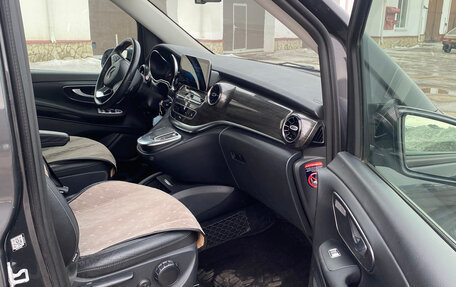Mercedes-Benz V-Класс, 2021 год, 6 600 000 рублей, 8 фотография