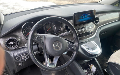 Mercedes-Benz V-Класс, 2021 год, 6 600 000 рублей, 10 фотография