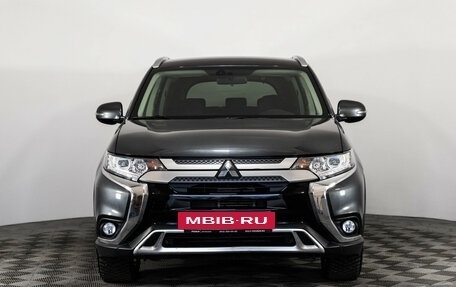 Mitsubishi Outlander III рестайлинг 3, 2019 год, 2 299 000 рублей, 2 фотография
