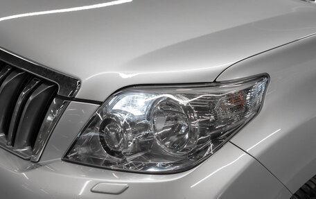 Toyota Land Cruiser Prado 150 рестайлинг 2, 2011 год, 3 080 000 рублей, 31 фотография