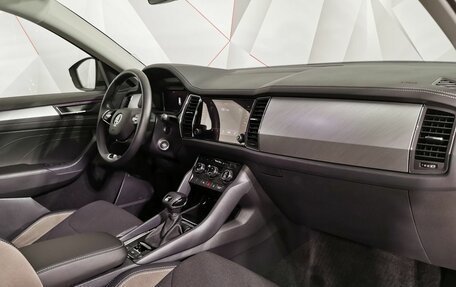 Skoda Kodiaq I, 2022 год, 4 445 000 рублей, 13 фотография