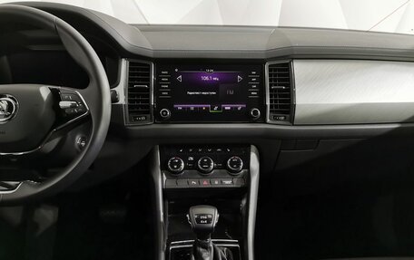 Skoda Kodiaq I, 2022 год, 4 445 000 рублей, 15 фотография