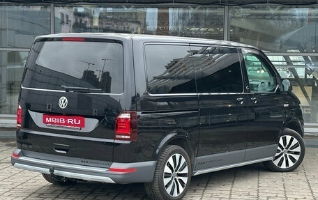 Volkswagen Multivan T6 рестайлинг, 2018 год, 4 600 000 рублей, 5 фотография